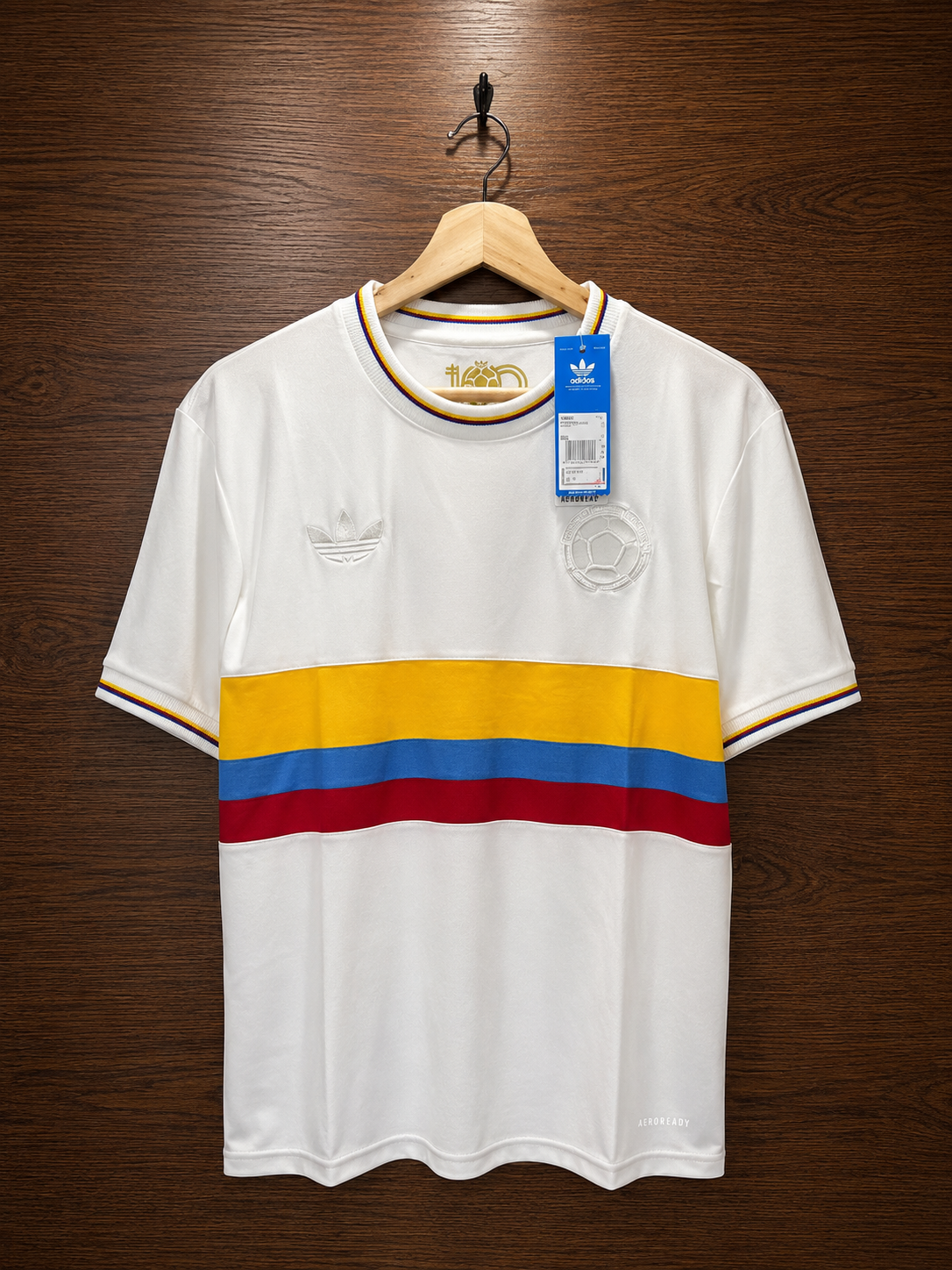CAMISETA COLOMBIA CENTENARIO VERSION FAN 2025