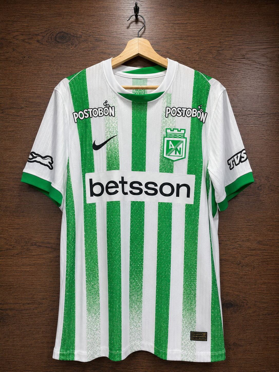 CAMISETA NACIONAL VERSION JUGADOR 2025