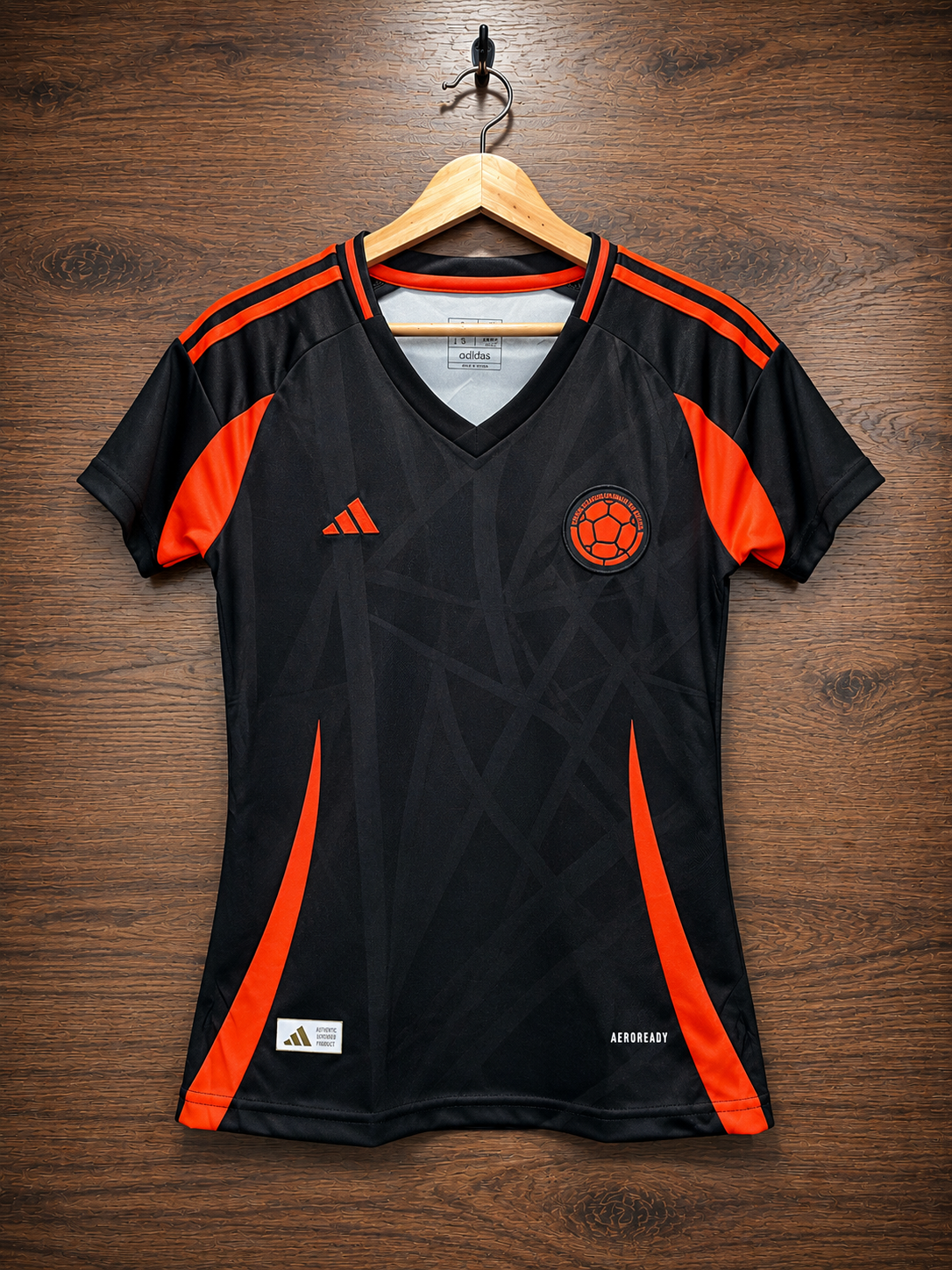 CAMISETA MUJER COLOMBIA VISITANTE VERSION FAN 2025