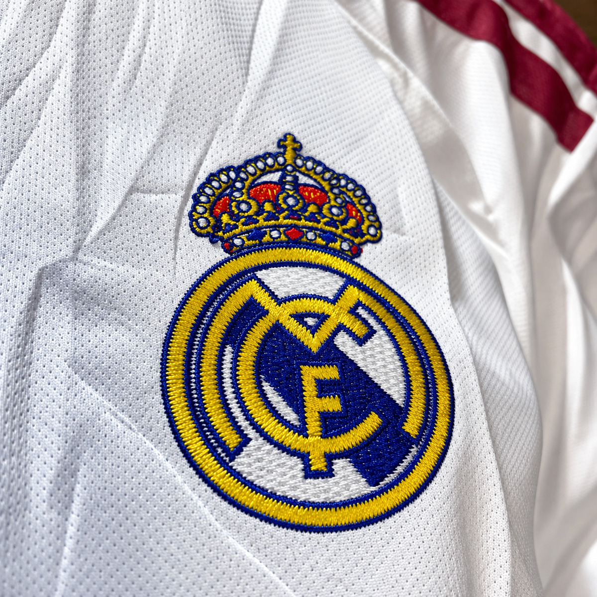 UNIFORME ADULTO REAL MADRID 2026