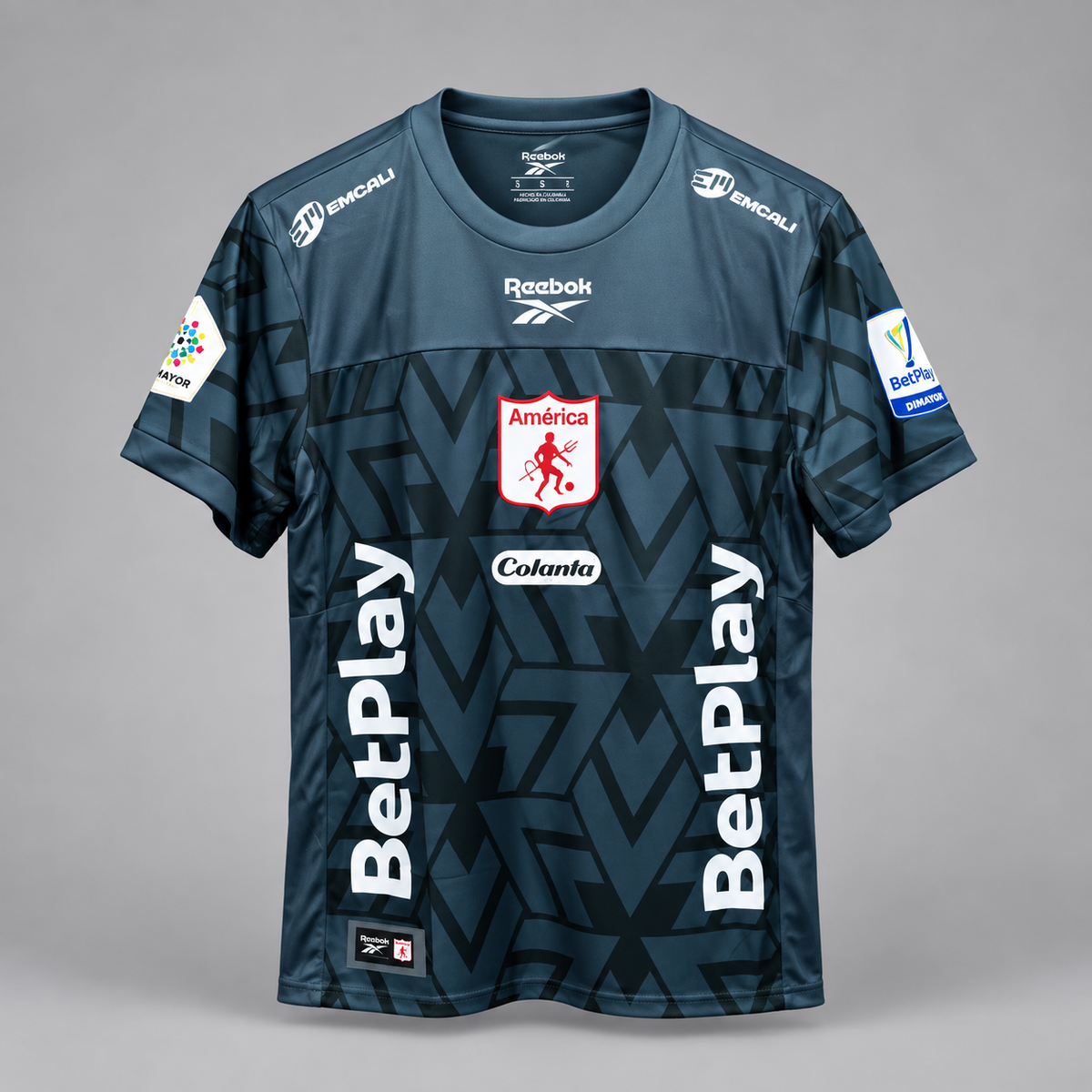 CAMISETA AMERICA ENTRENAMIENO VERSION FAN 2026