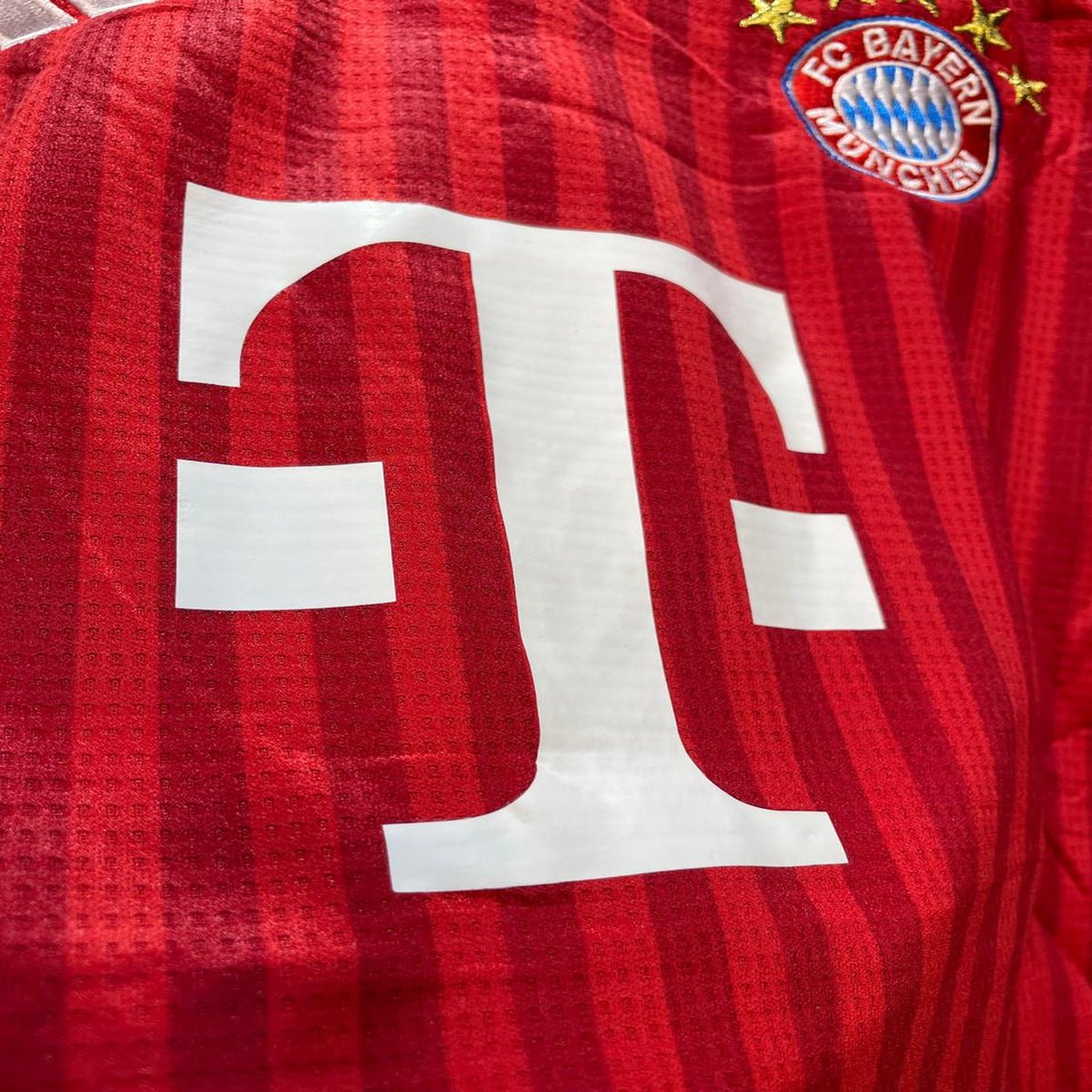 UNIFORME NIÑO BAYERN 2026