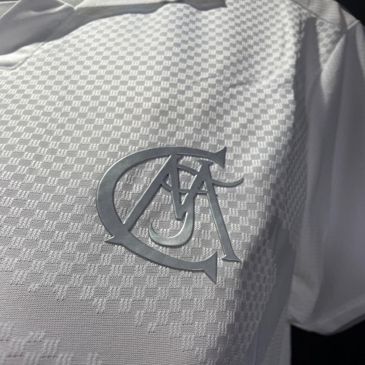 CAMISETA REAL MADRID EDICION ESPECIAL VERSION JUGADOR 2026