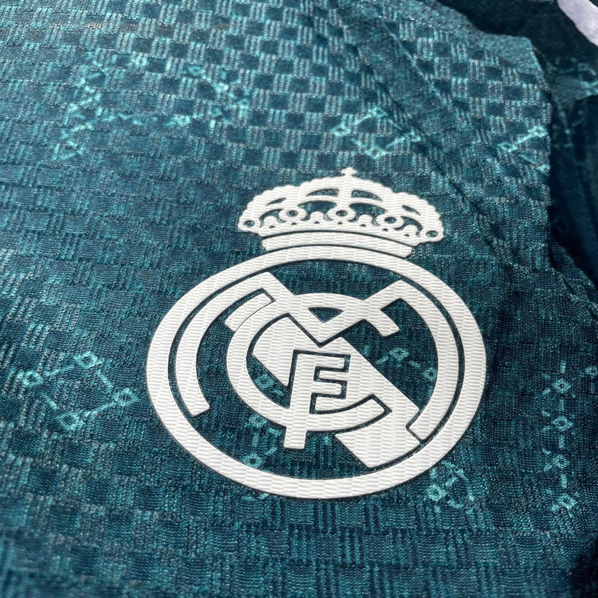 CAMISETA REAL MADRID EDICION ESPECIAL VERSION JUGADOR 2026